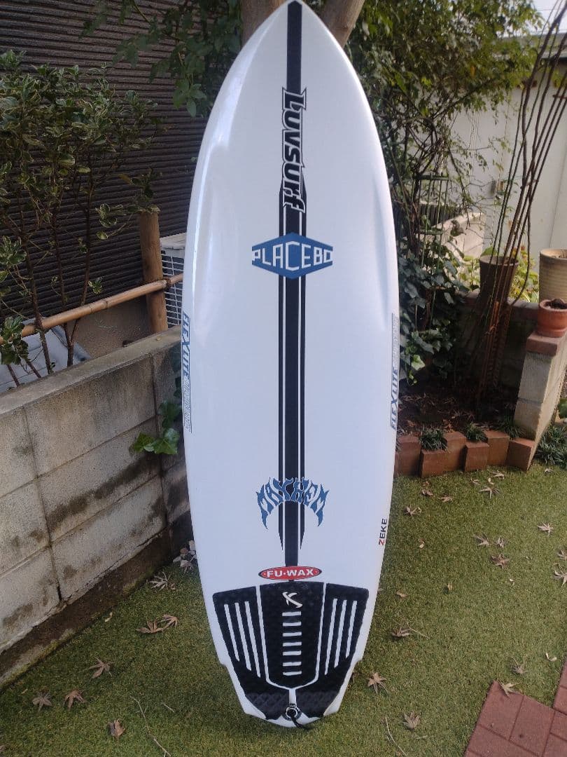 PLACEBO ジーク ショートボード