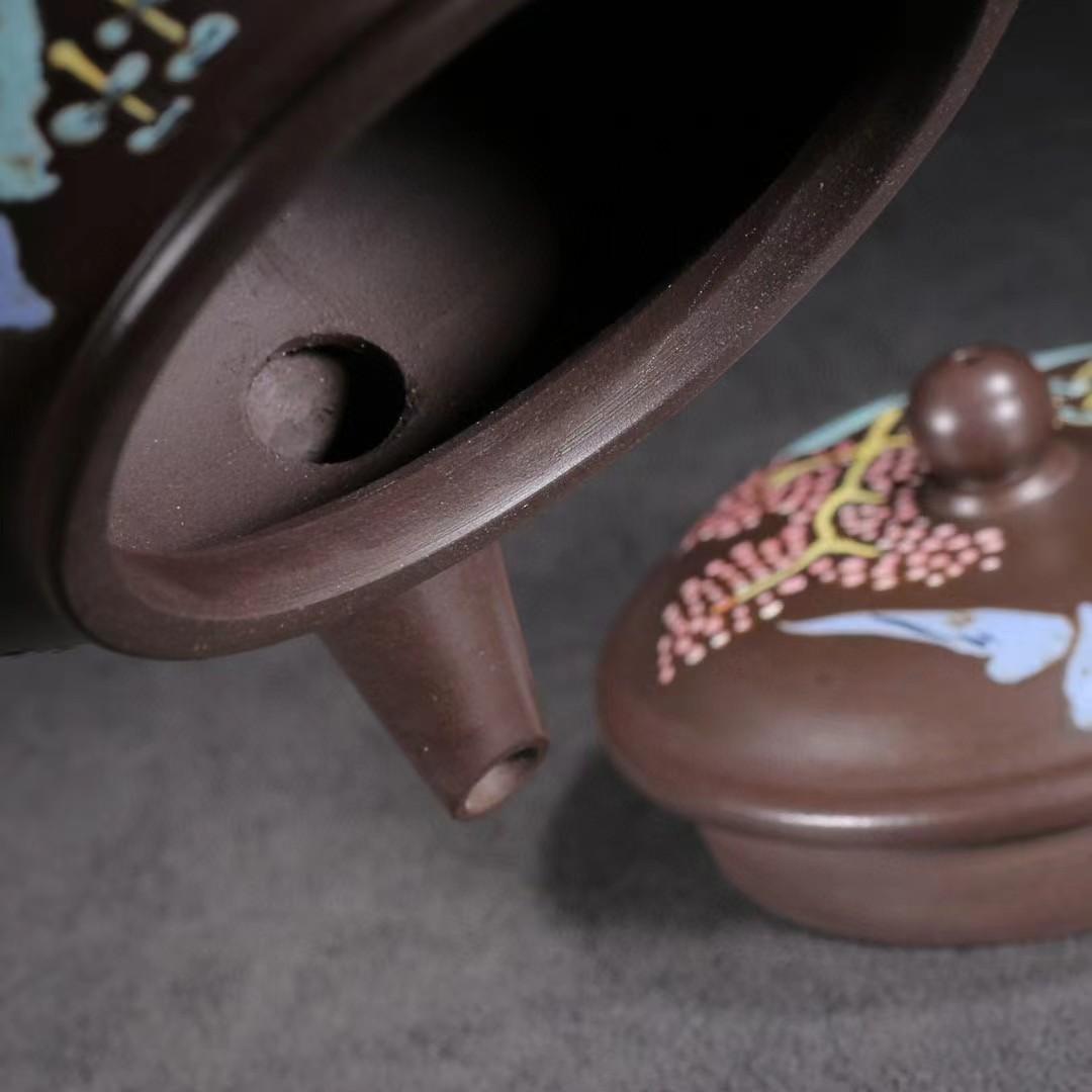 中国古美術・三足水平紫砂壺・ 底款：貢局・宜興原鉱・紫泥急須・茶壺・茶道具・置物