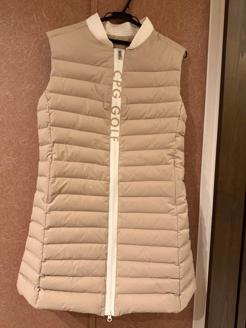 CPG ダウンワンピース　Mサイズ