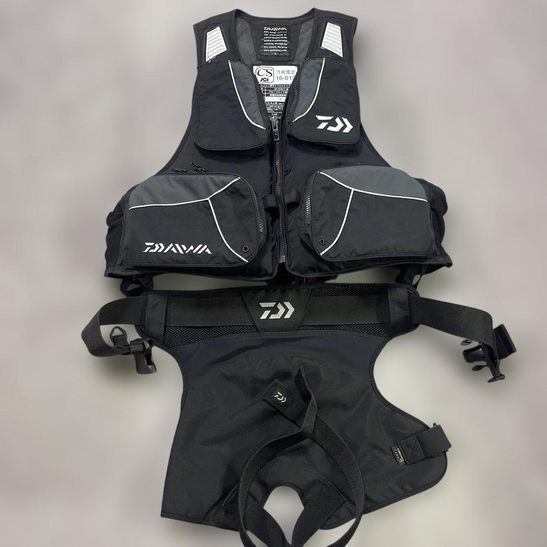 ダイワ　ライフジャケット　ヒップガード　セット