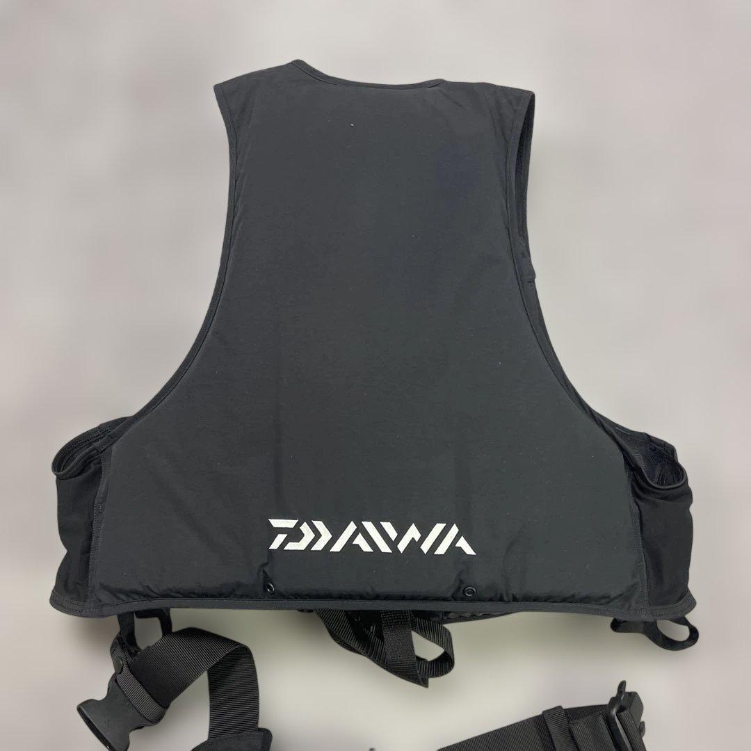 ダイワ　ライフジャケット　ヒップガード　セット