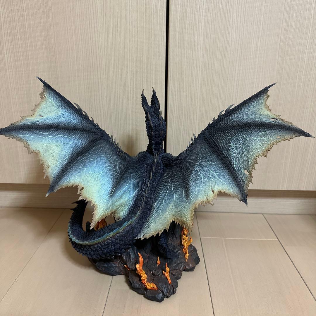 カプコン フィギュアビルダー クリエイターズモデル 煌黒龍 アルバトリオン