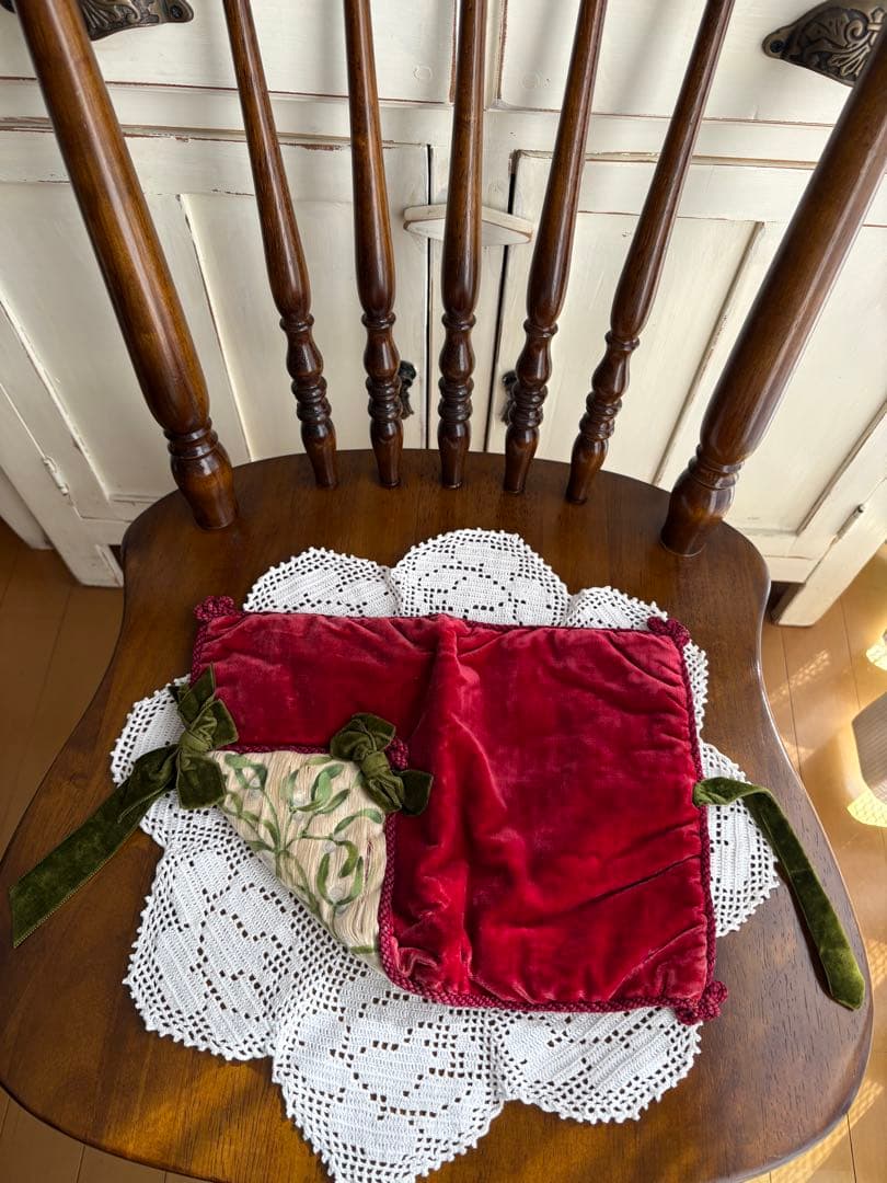 ♡フランスアンティーク　ヤドリギのハンキーケース　モノグラム　シルク　ベルベット