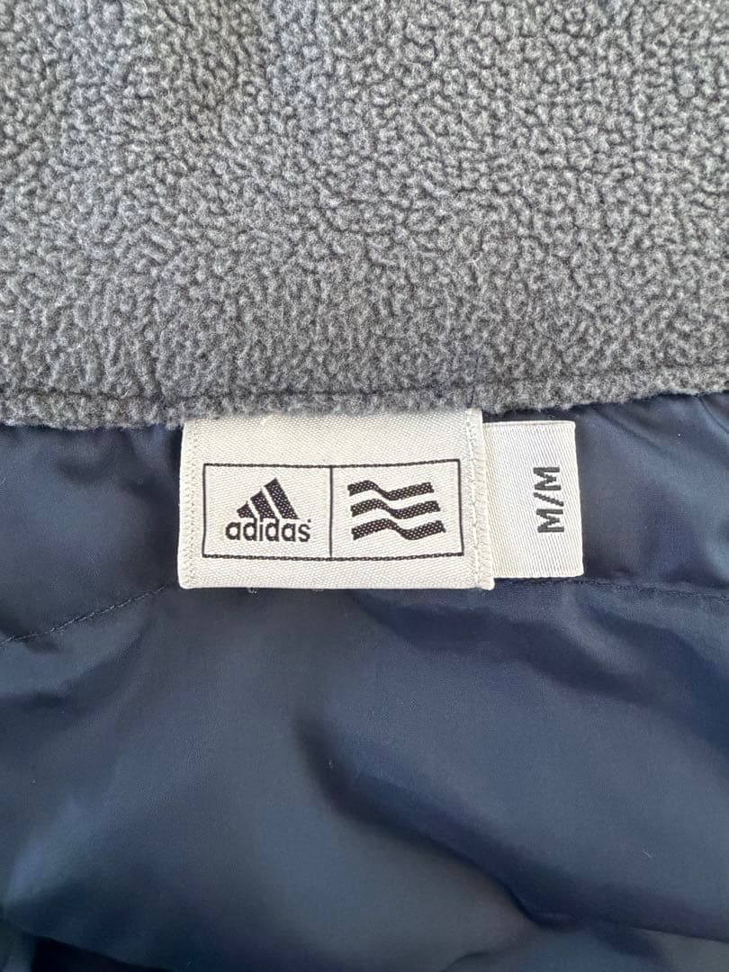 adidas ゴルフ　ダウンジャケット