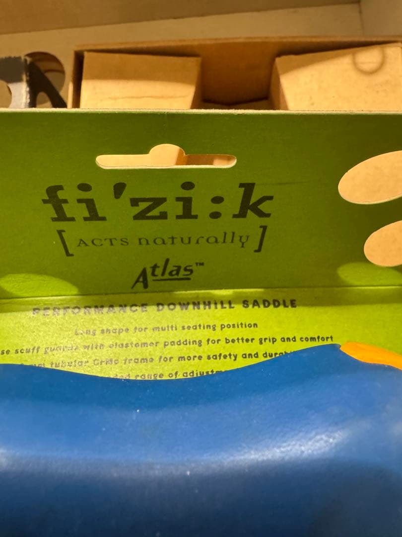 希少 fizik フィジーク DH サドル OLD MTB