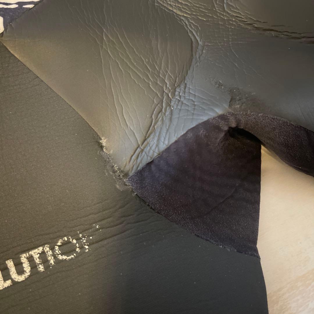 セミドライ　裏起毛フルスーツ　ウエットスーツ　revolution 5mm