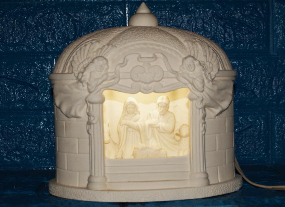 クリスマス・キリスト生誕・ライト・年中飾ってキレイ・運気の下がる暗い玄関に灯りを