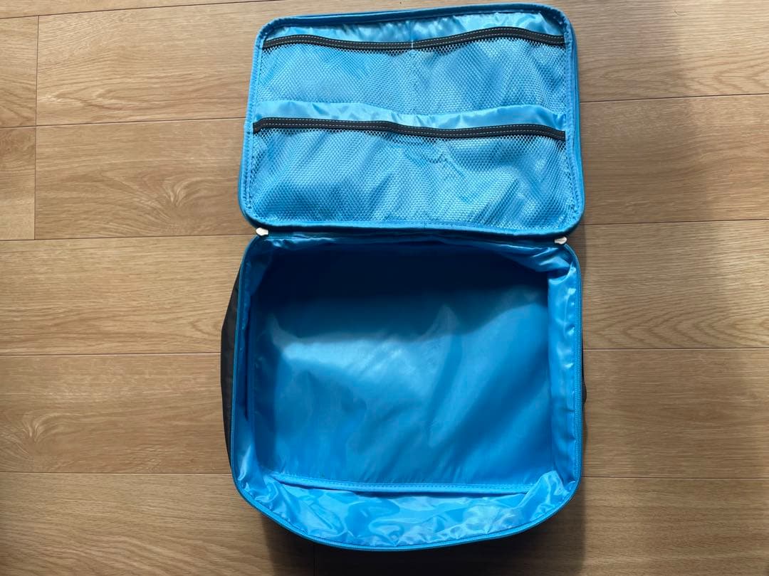  非売品　トラベルバッグ(シート・バック・ストレージ・ポケット)