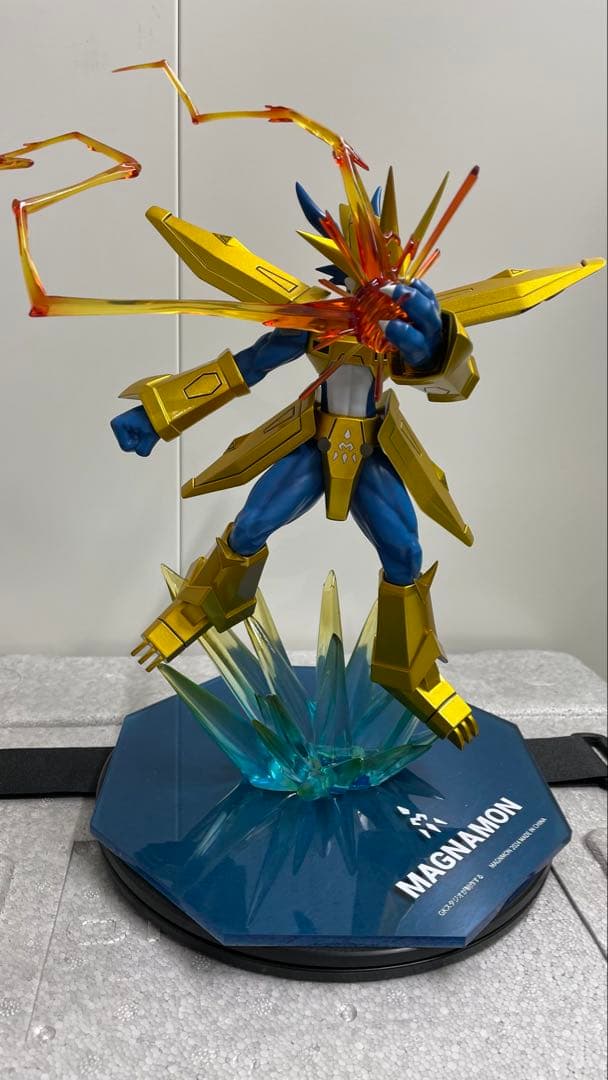 デジモンマグナモンスタチュー