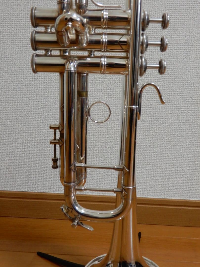 バック　Vincent Bach 180ML37SP Bb トランペット