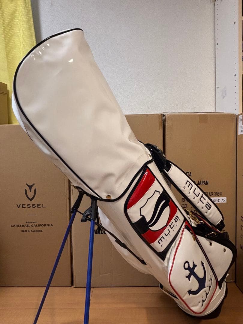 美品 muta MARINE ムータマリン エナメル スタンドキャディバッグ