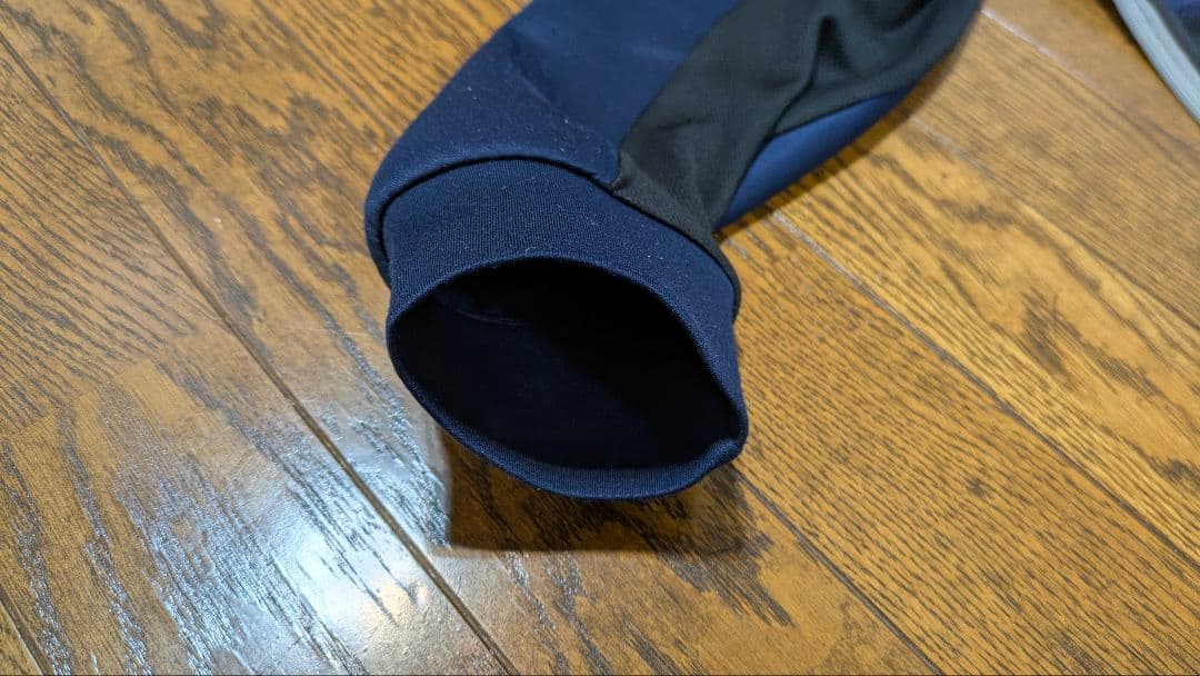 オガサカ　2023-2024モデル　ジャージ上下セット　Mサイズ　中古