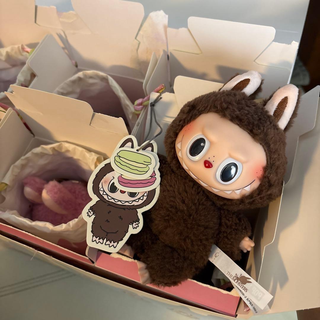 正規品　ラブブ　マカロンTHE MONSTERS ぬいぐるみ シークレット
