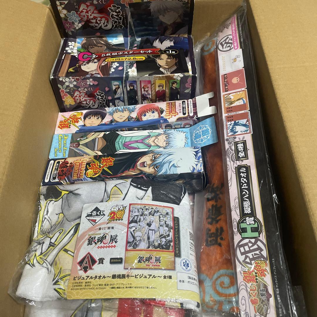 銀魂 グッズ アニメグッズ 缶バッジ 限定品