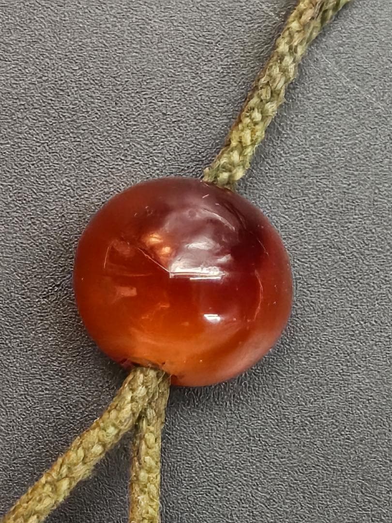 金箔装飾の漆器印籠