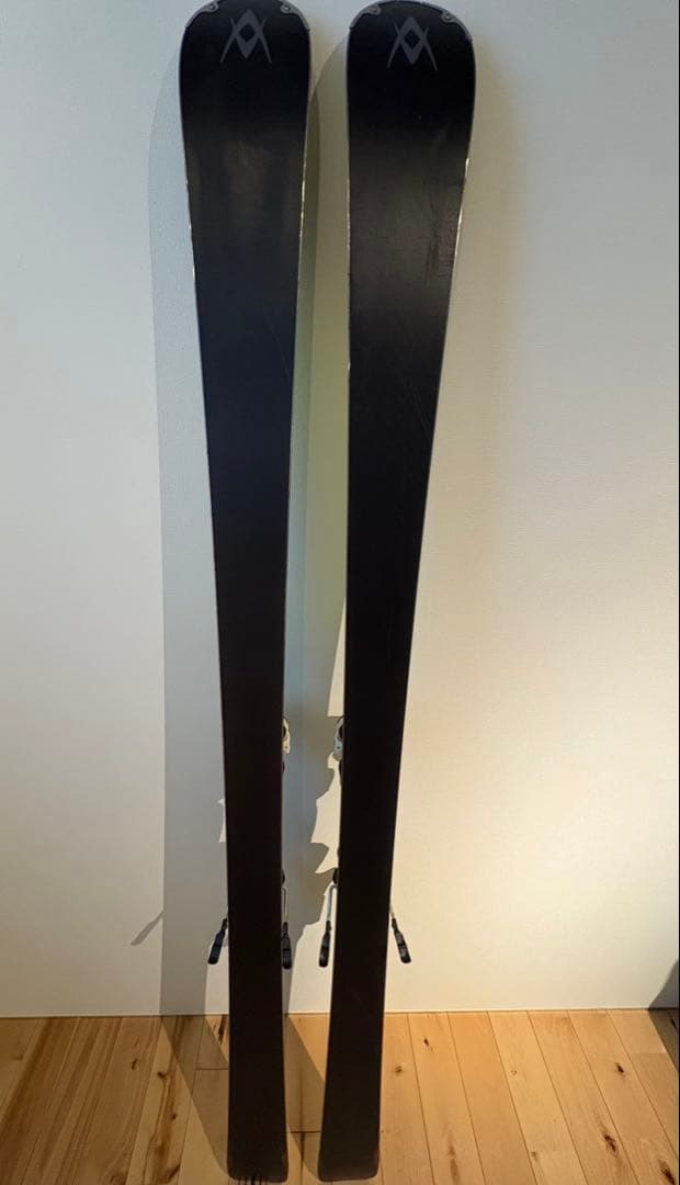 VOLKL Platinum+Atomic HAWX Prime スキーセット