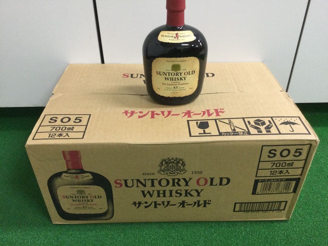 サントリーオールドウイスキー 700ml 12本入り