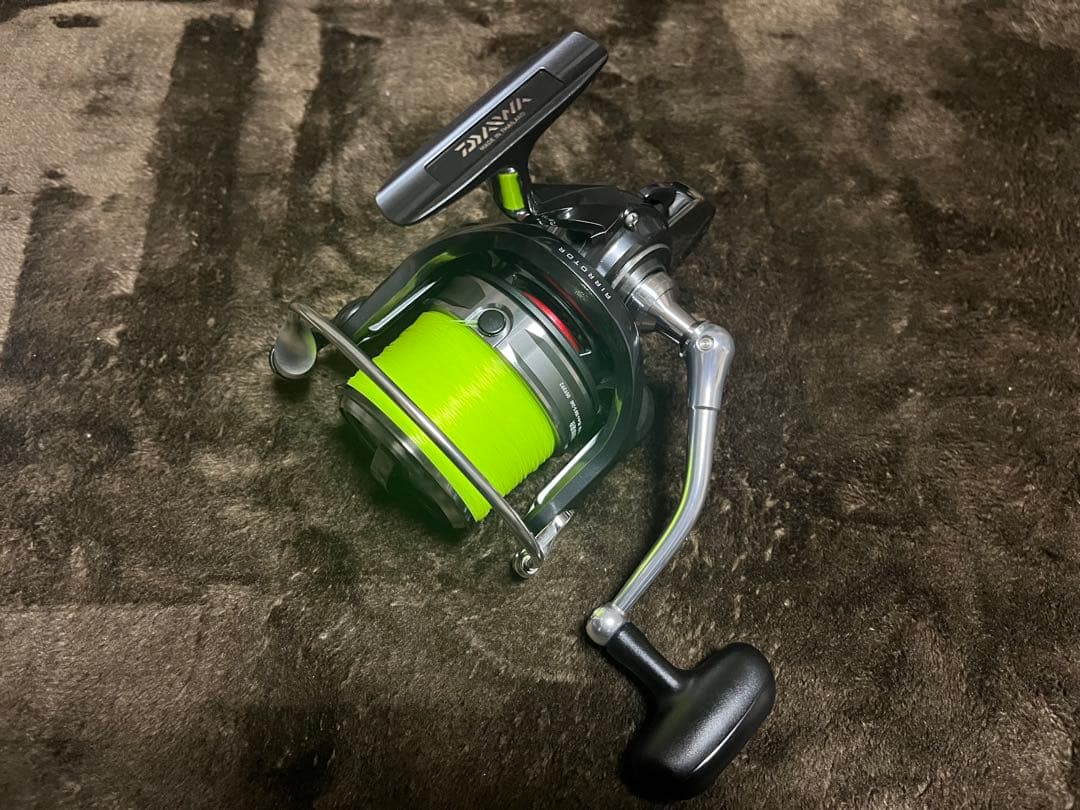 【zxcvbnm】トーナメント ISO 5000遠投 スプール+ライン付属