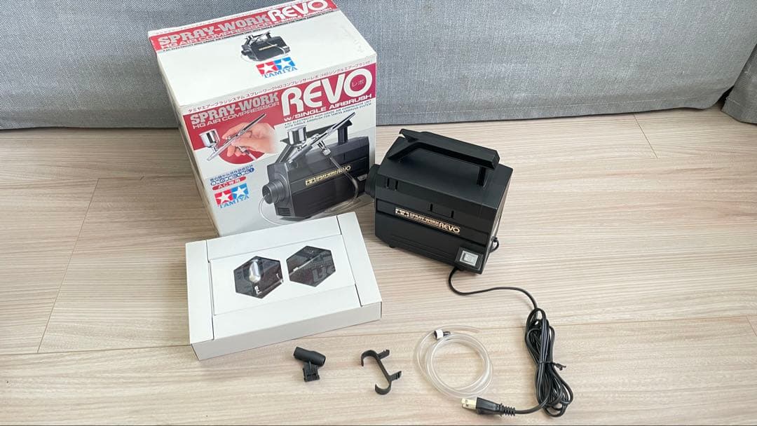 タミヤ SPARY-WORK REVO エアコンプレッサー