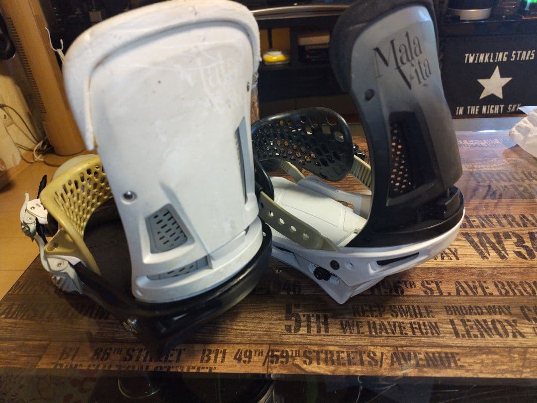 カ*ラ様 BURTON Mala Vita Mサイズ スノーボード ビンディング