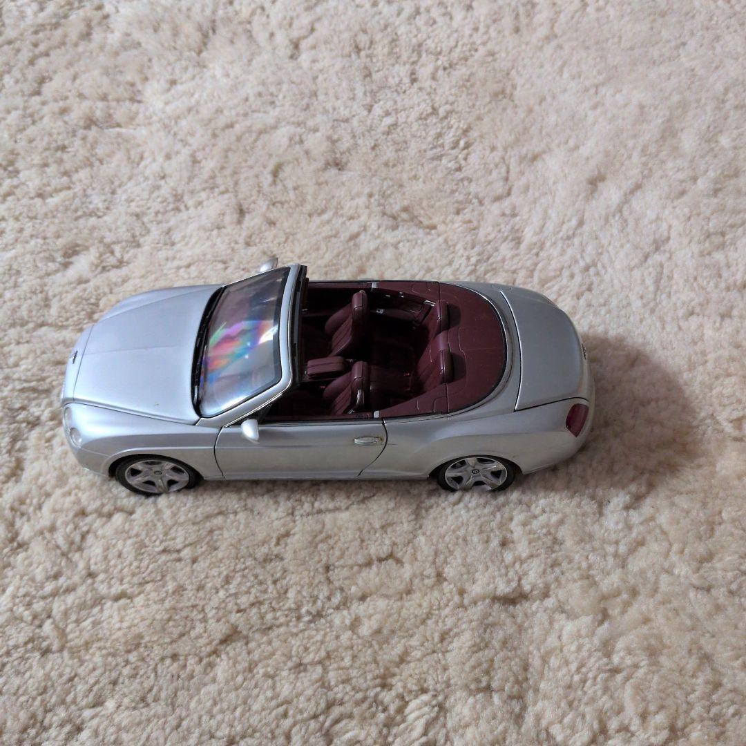 【値下げ】ベントレー コンバーチブル ミニカー シルバー