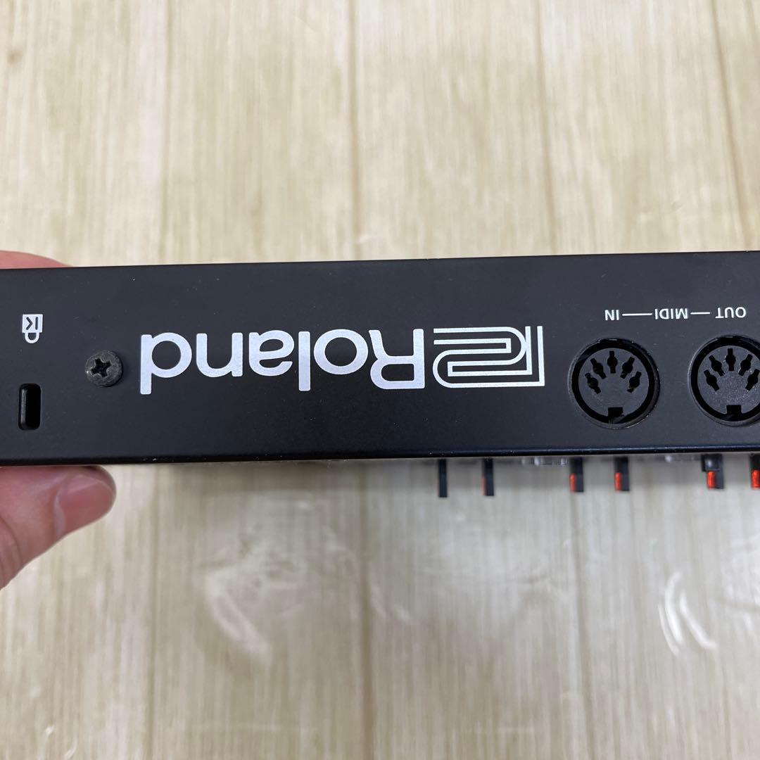 RolandBoutique JU-06シンセサイザー