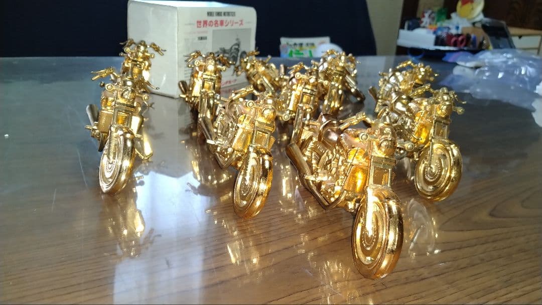 世界の名車シリーズ　レッドバロンヤマハYAMAHA v-max ゴールド11台