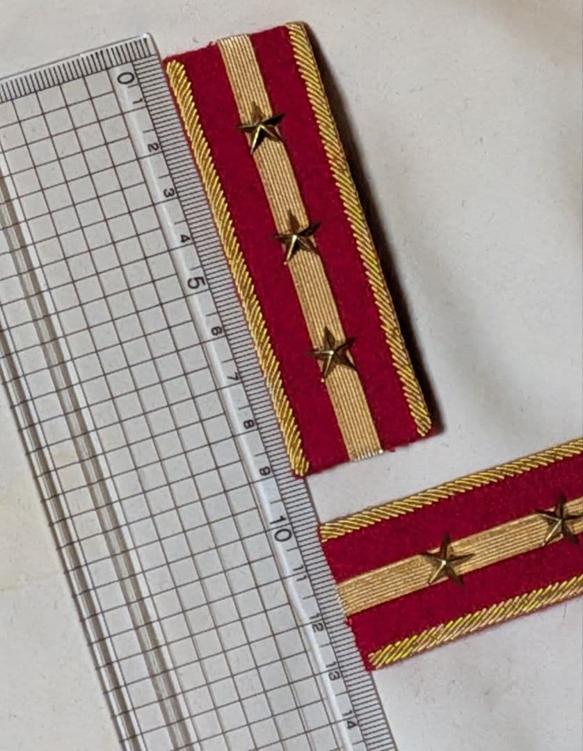 日本軍　陸軍　将校　大尉　肩章　高級レプリカ　本革使用　未使用