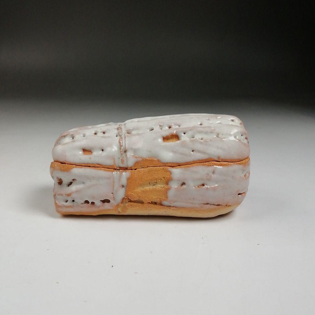 Ｔ９５９　香合　『萩焼』『丹妙山　宇田川聖谷』　共箱　茶道具