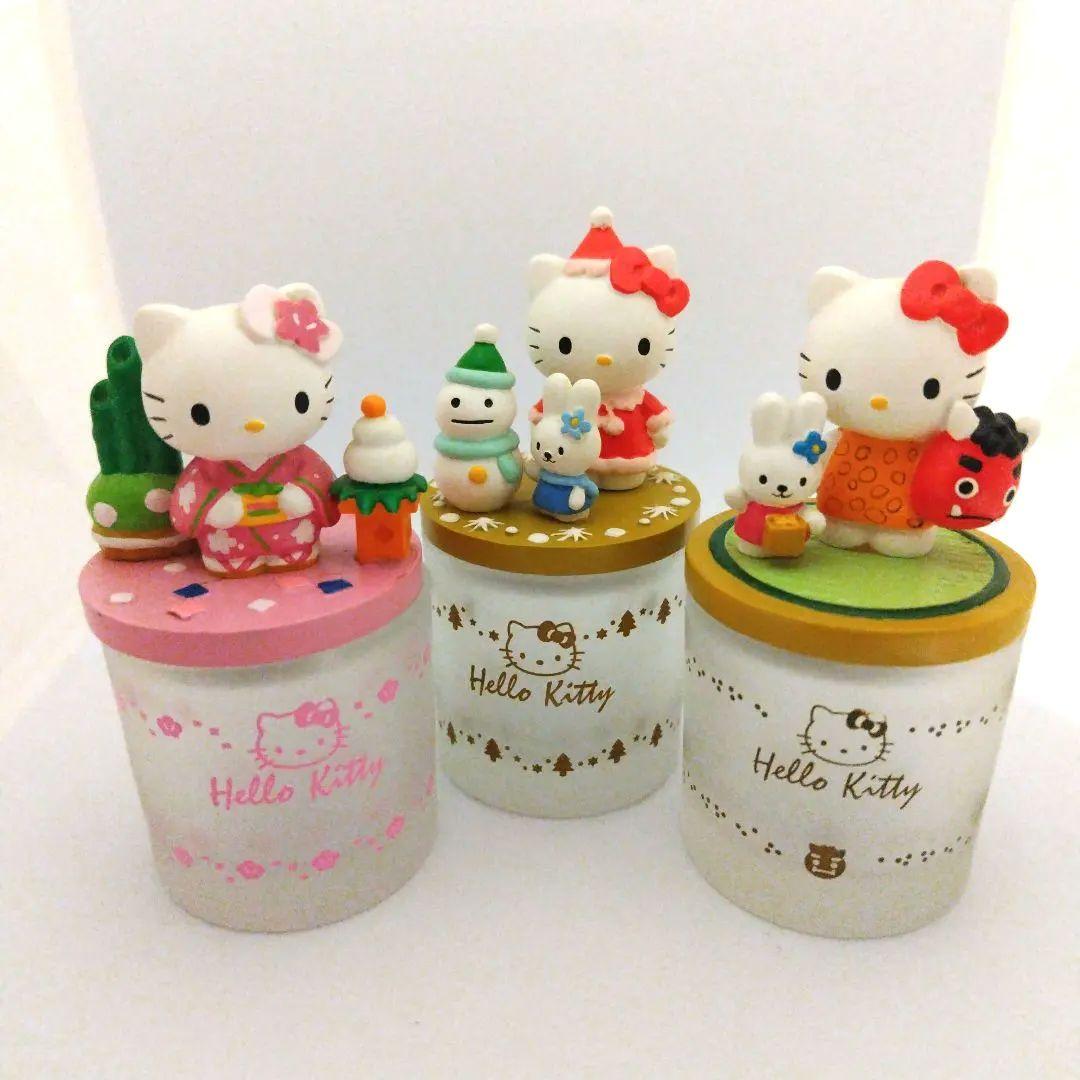 ハローキティ　フィギュア　小物入