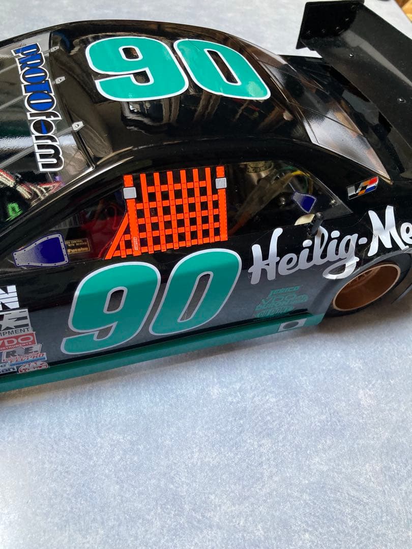 タミヤRCカー1/10.Cカーシャーシ/メカ付き、ボディ/キャデラック•ナスカー