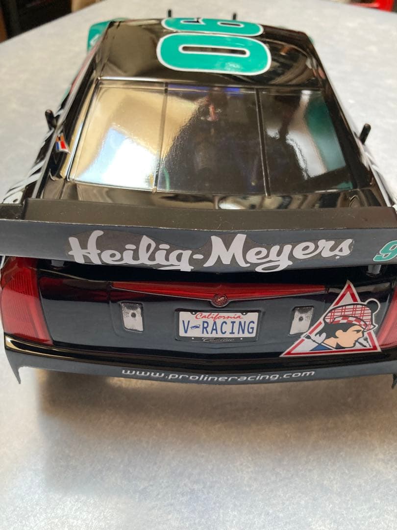 タミヤRCカー1/10.Cカーシャーシ/メカ付き、ボディ/キャデラック•ナスカー