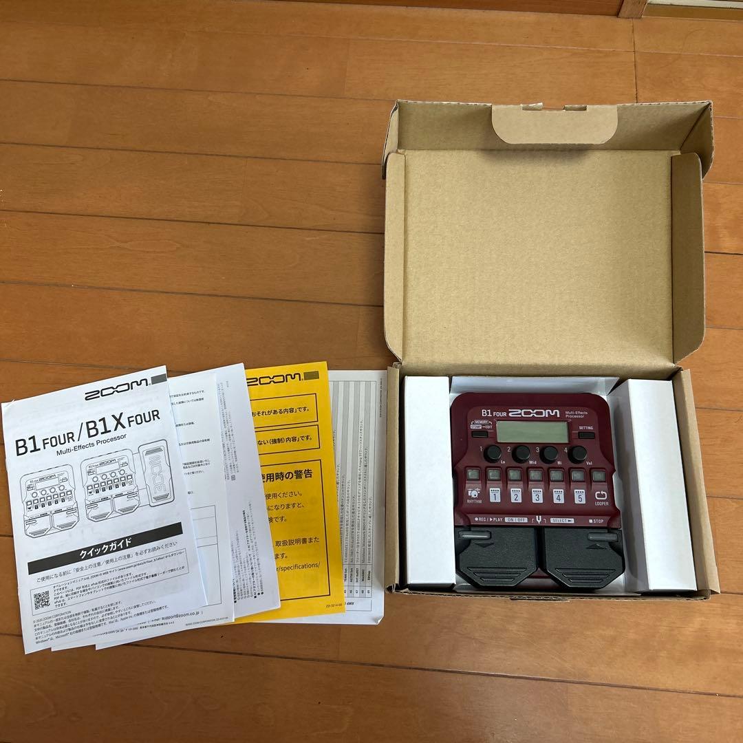 ZOOM B1 FOUR マルチエフェクター