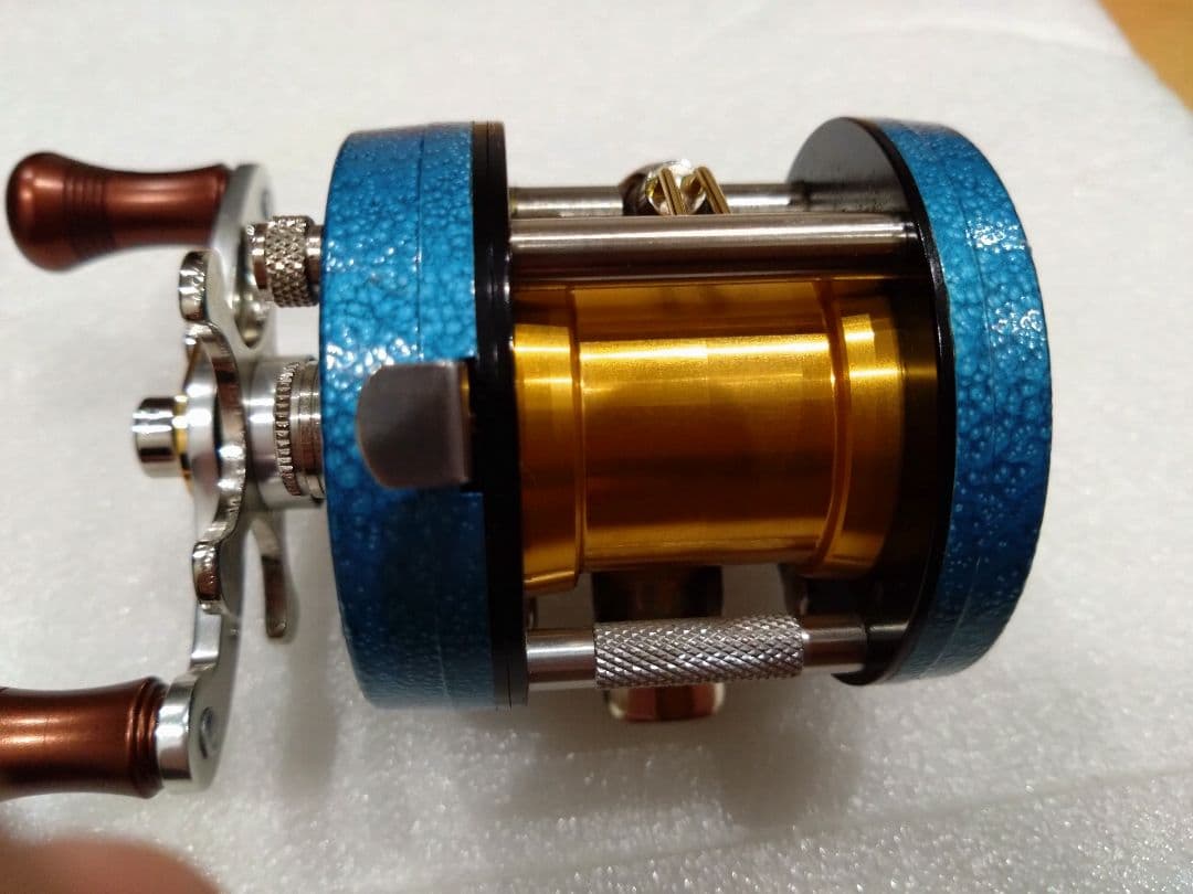 五十鈴421　BC421SSS-T2 ベイトリール