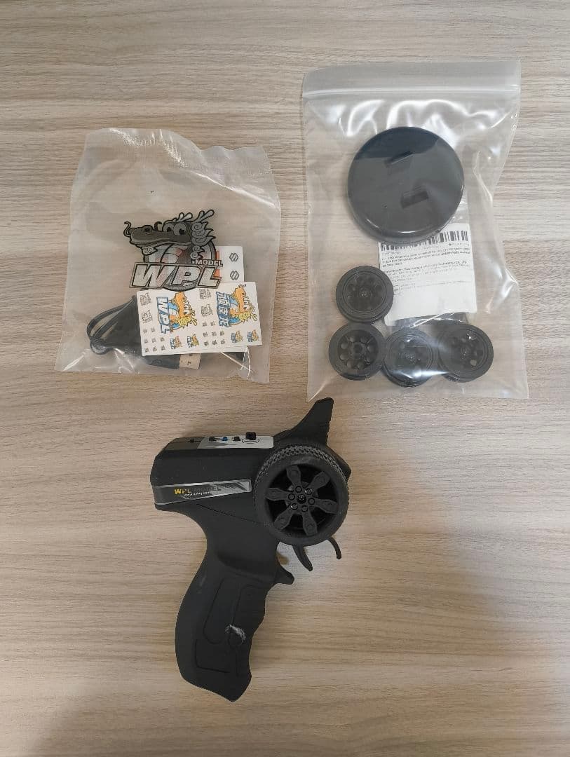 【カスタム多数!!】WPL C74 jimmy 希少 海外仕様ホワイト