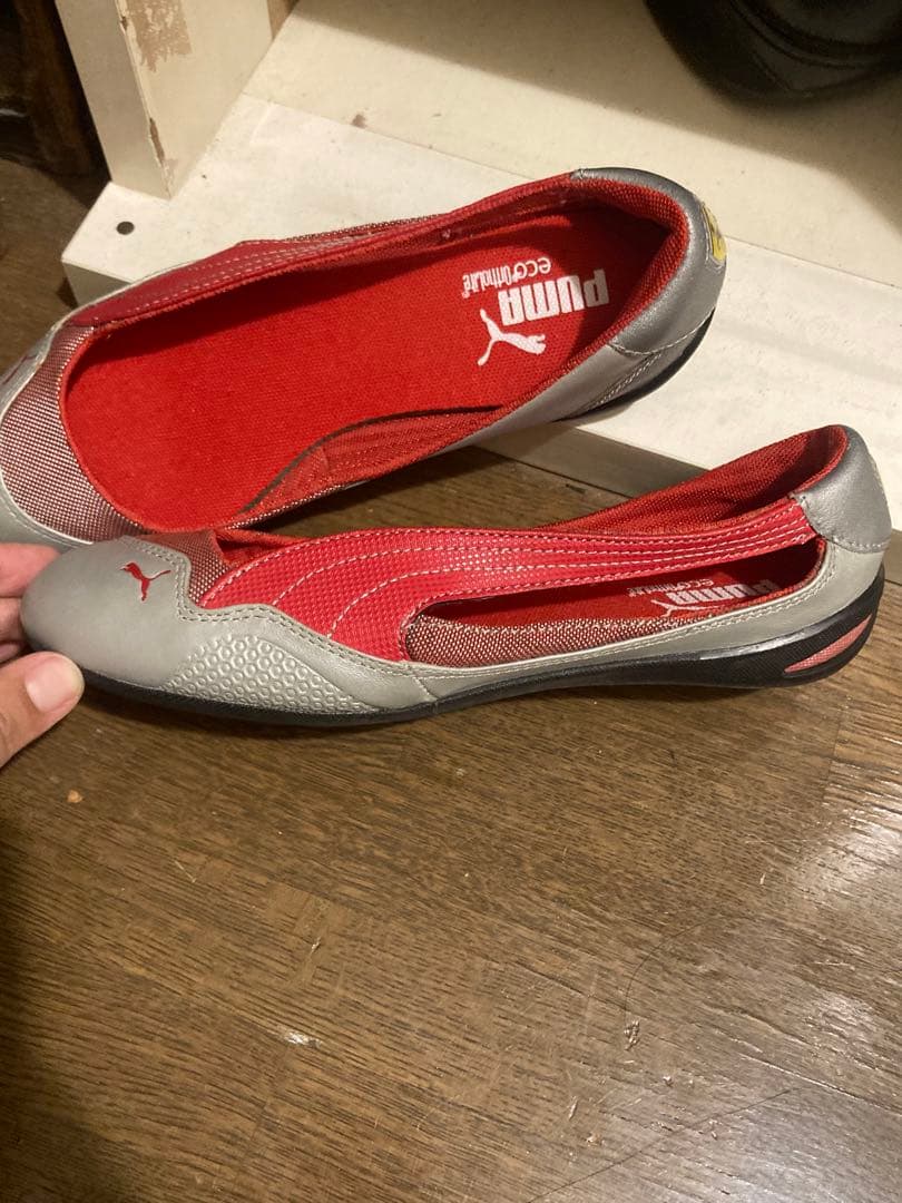 Puma フェラーリ　バレーシューズ フラットシューズ