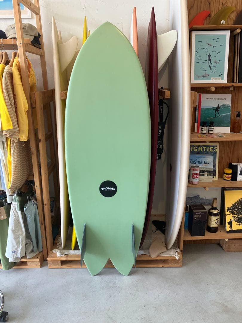 トーマスサーフボード　新品　5.3 fish twin