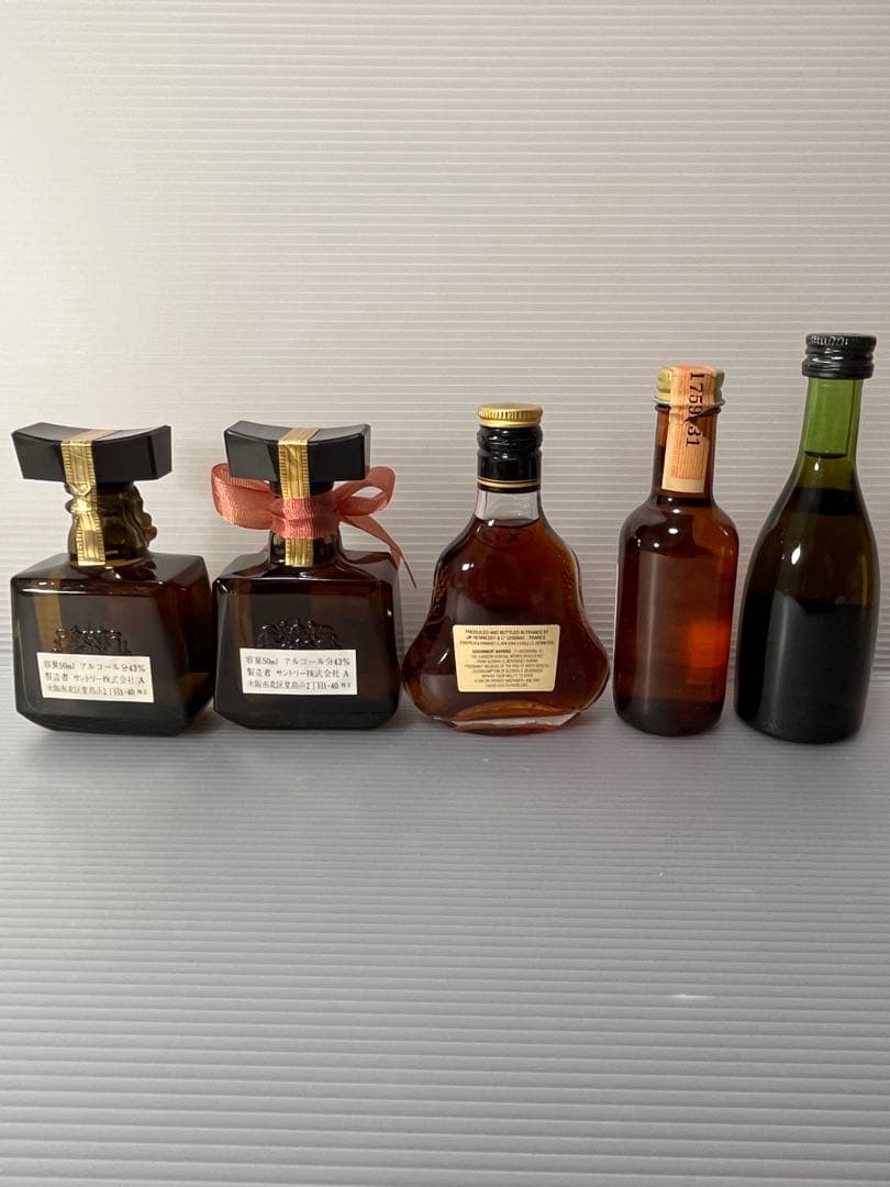 古酒/ミニチュアボトル/ウイスキー/ブランデー/コレクション