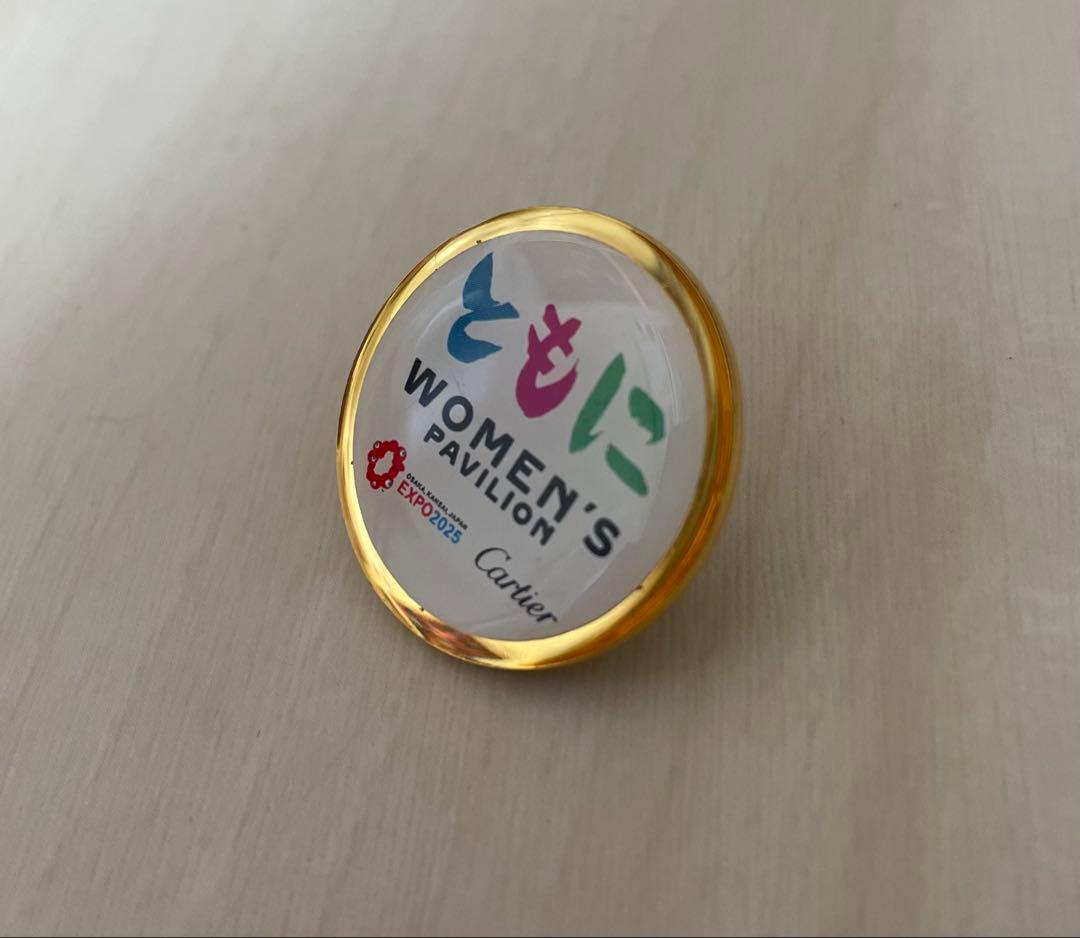 【激レア非売品】大阪関西万博ウーマンズパビリオン x Cartierピンバッジ