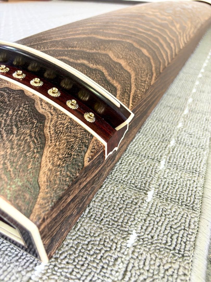 新品未使用 お琴 フルセット付属品付 上角すだれ彫 定価40万円相当 糸張り込