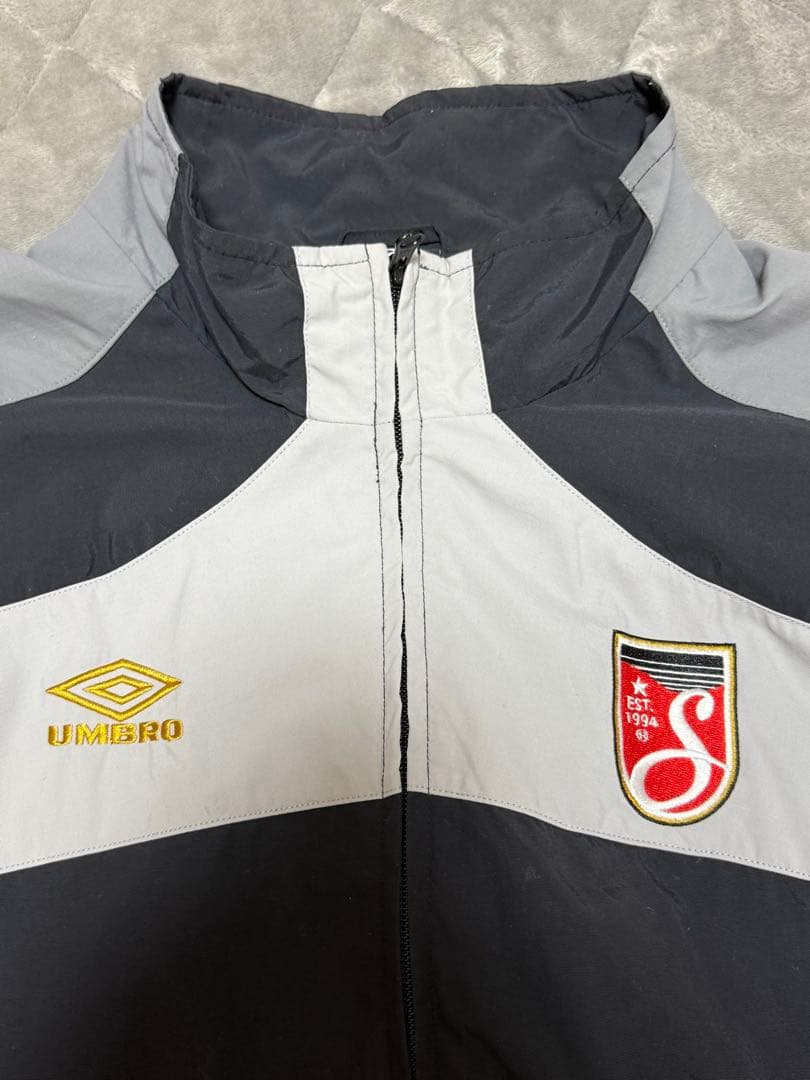 Umbro ウィンドブレーカー L 黒/灰 SUPREME