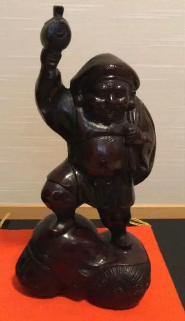 大黒さん大きくて、重たいです。