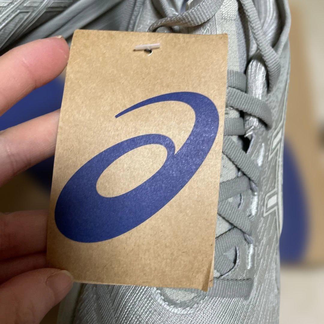 ASICS グレー ランニングシューズ　#1043