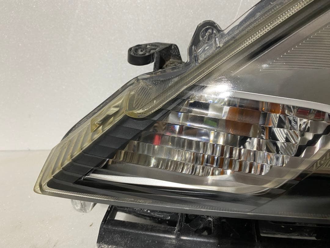 ホンダ フィット GE系 前期 純正ヘッドライト 左右セット