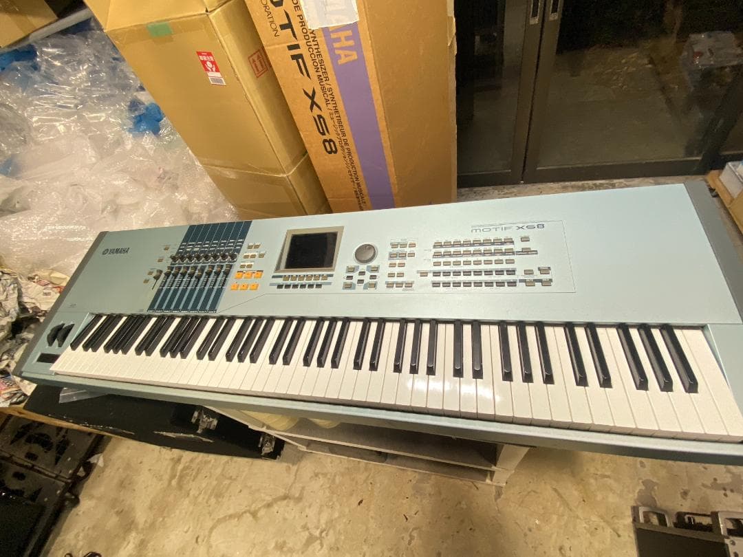 YAMAHA MOTIF XS8 シンセサイザー