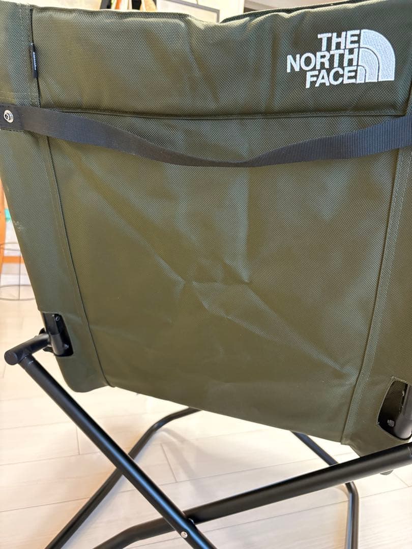 二回使用のみ！THE NORTH FACE アウトドアチェア オリーブグリーン