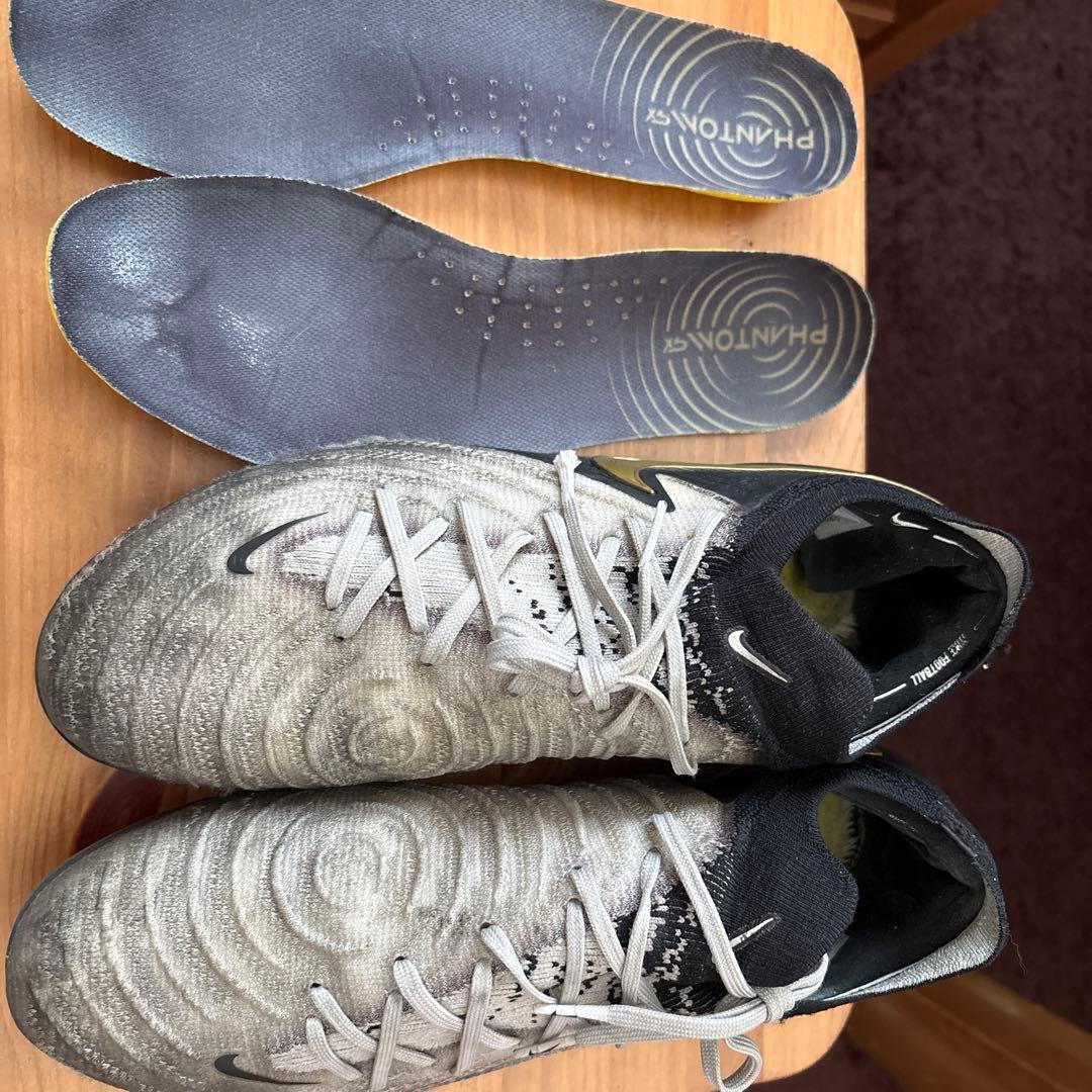 Nike Phantom GT サッカーシューズ グレー