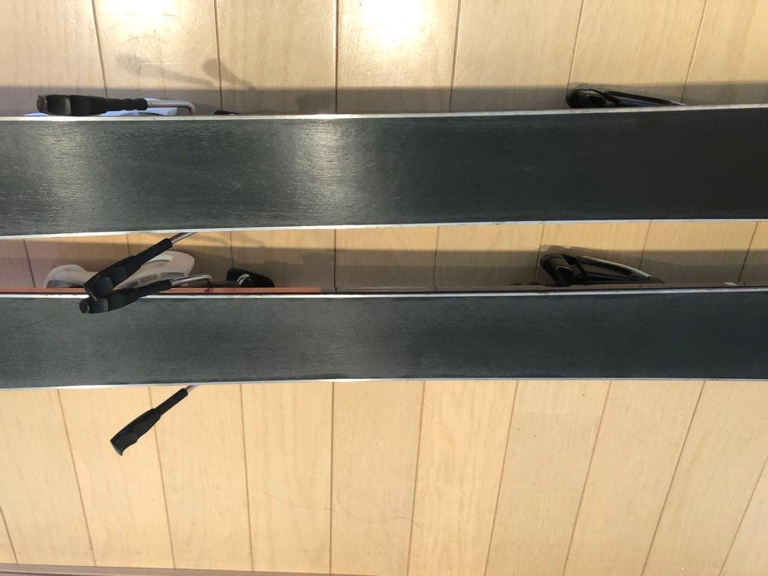 Hart F17 Jr.モーグルスキー 板137cm MARKER 70