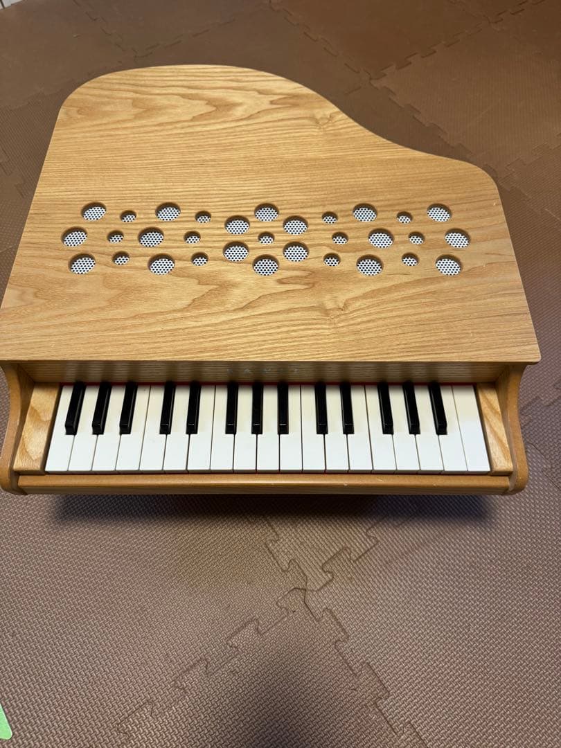 KAWAI ミニピアノ P-32　1164（ナチュラル）