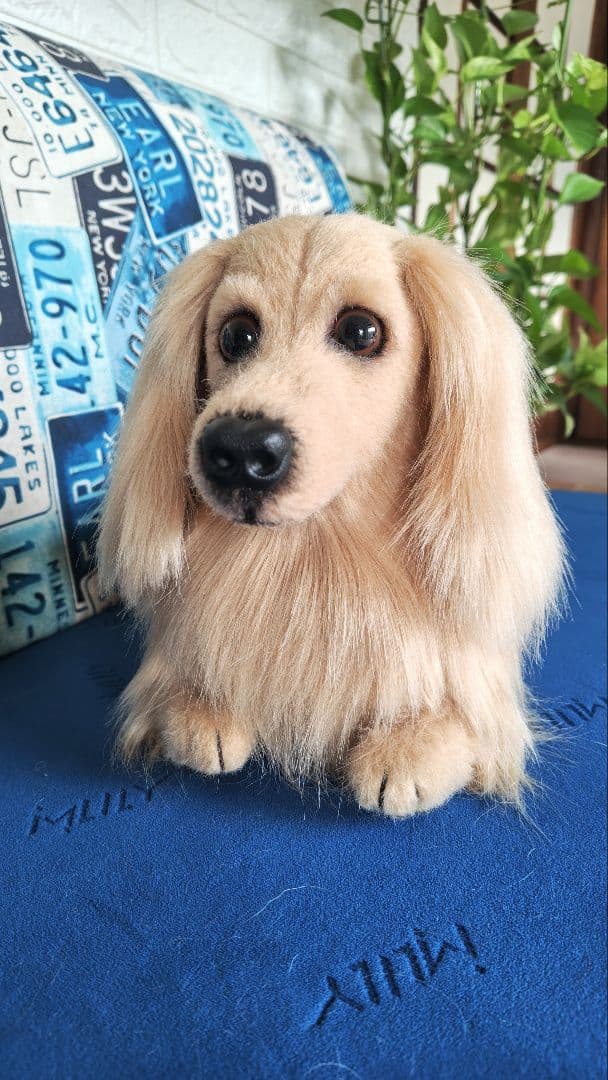 ダックスフントぬいぐるみ